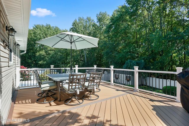 47 Croman Court, Hazlet, NJ 07730