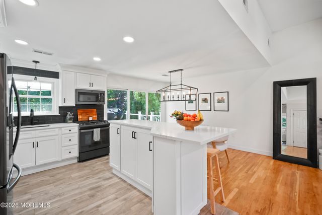 47 Croman Court, Hazlet, NJ 07730