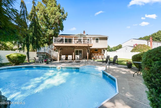 47 Croman Court, Hazlet, NJ 07730