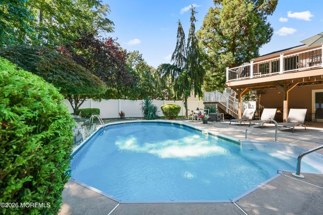 47 Croman Court, Hazlet, NJ 07730