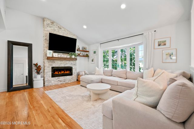 47 Croman Court, Hazlet, NJ 07730