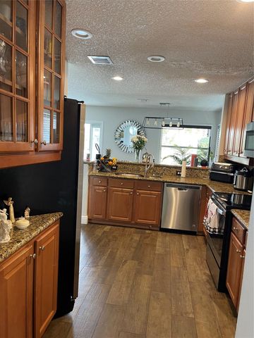 414 SW 205th Ave, Pembroke Pines, FL 33029