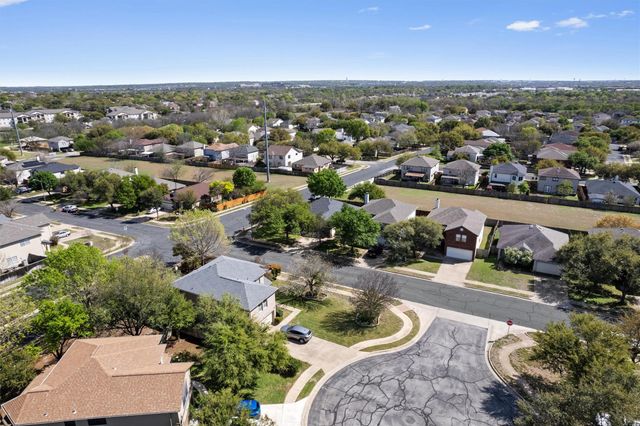 1301 Sheltie LN, Round Rock, TX 78664