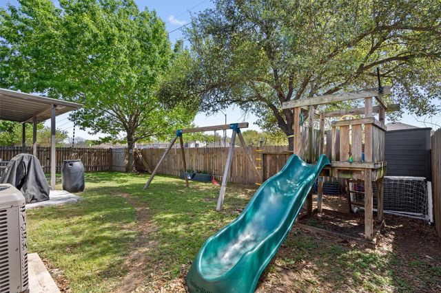 1301 Sheltie LN, Round Rock, TX 78664
