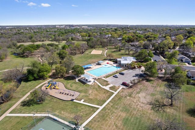 1301 Sheltie LN, Round Rock, TX 78664