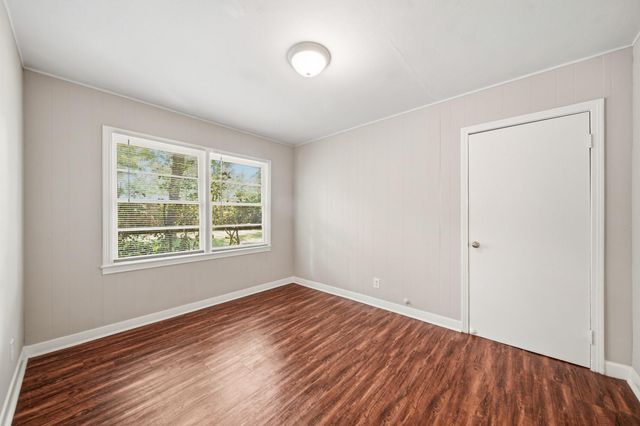 3025 Vance Avenue, Texas City, TX 77590