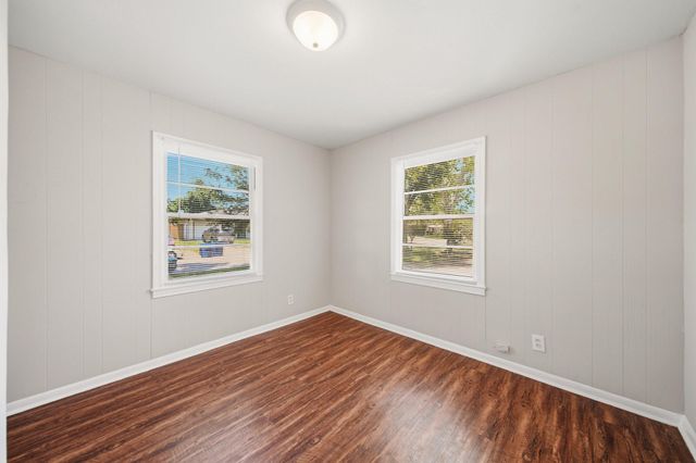 3025 Vance Avenue, Texas City, TX 77590