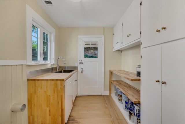 2968 Coloma St, Placerville, CA 95667
