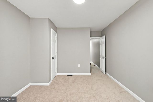 7261 N 21ST ST, Philadelphia, PA 19138
