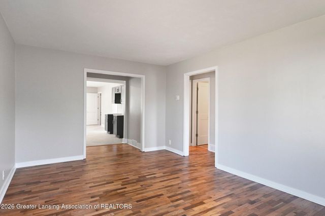 2411 Bliesener Street, Lansing, MI 48911