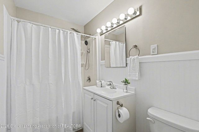 2411 Bliesener Street, Lansing, MI 48911