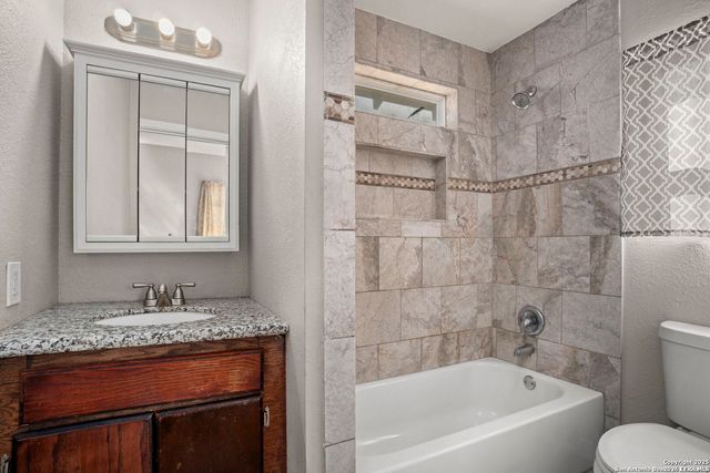 1530 SW 19th Street, San Antonio, TX 78207