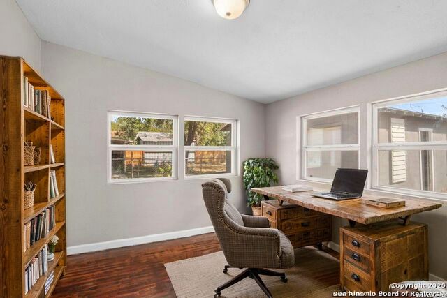 1530 SW 19th Street, San Antonio, TX 78207