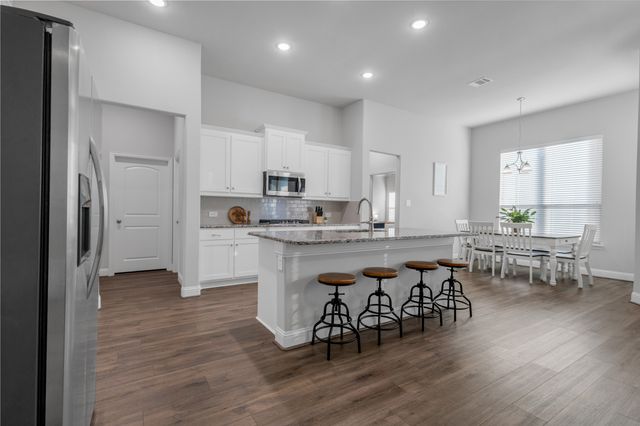 536 Private Road 7017, Edgewood, TX 75117