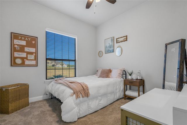 536 Private Road 7017, Edgewood, TX 75117