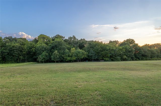 536 Private Road 7017, Edgewood, TX 75117