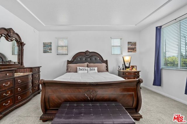 9626 Hanna Avenue, Chatsworth (los Angeles), CA 91311