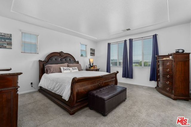 9626 Hanna Avenue, Chatsworth (los Angeles), CA 91311