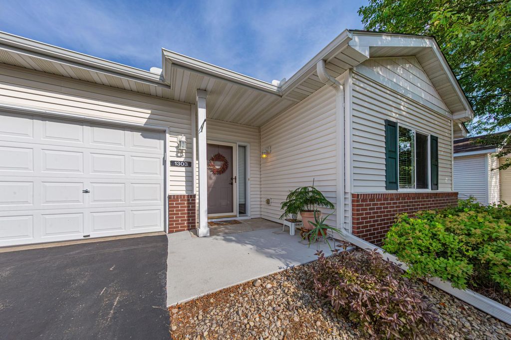 1303 Presidential Drive, Northfield, MN 55057 — photo 2