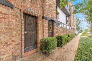 1909 Brun Street 17, Houston, TX 77019