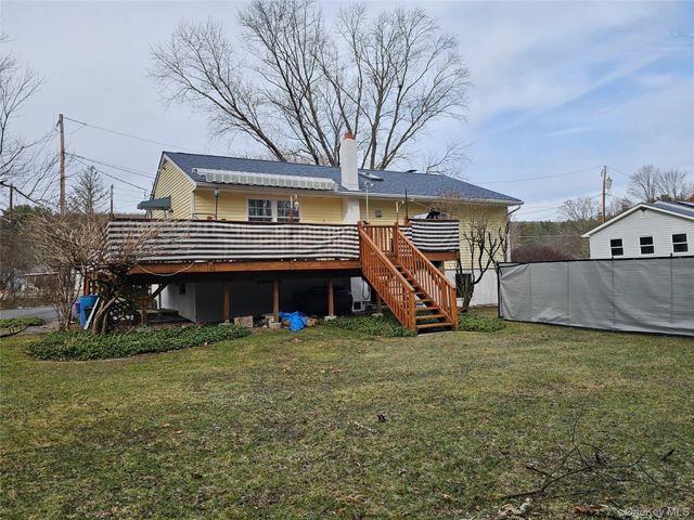 4 Pinegrove Drive, Wurtsboro, NY 12790