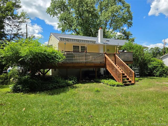 4 Pinegrove Drive, Wurtsboro, NY 12790