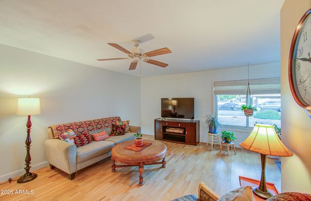 6638 S 40th Place, Phoenix, AZ 85042