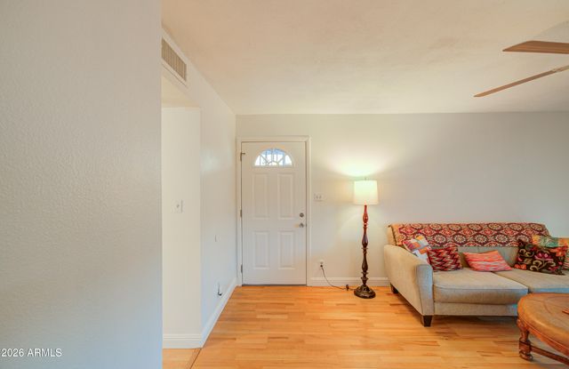 6638 S 40th Place, Phoenix, AZ 85042