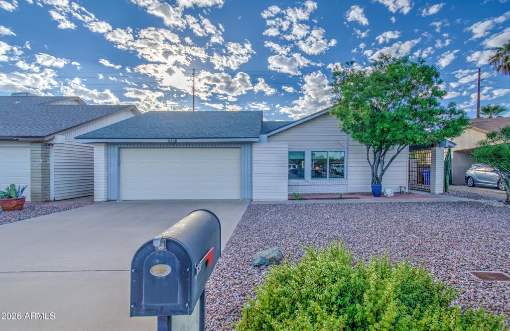 6638 S 40th Place, Phoenix, AZ 85042