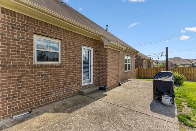 1003 Rudder Dr, Spring Hill, TN 37174