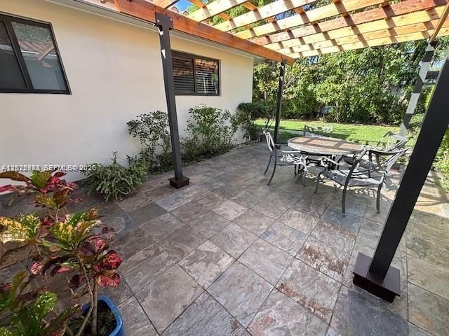 3404 S Le Jeune Rd 3404, Coral Gables, FL 33134