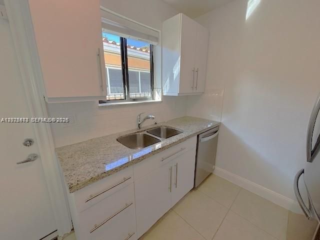 3404 S Le Jeune Rd 3404, Coral Gables, FL 33134