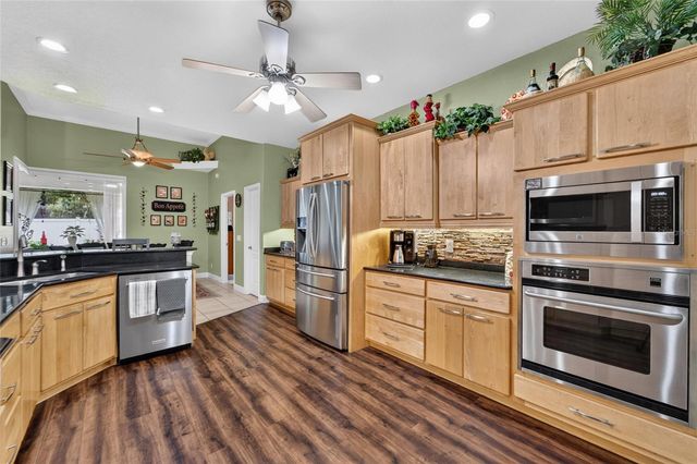 170 OLD NICHOLS CIRCLE, Auburndale, FL 33823