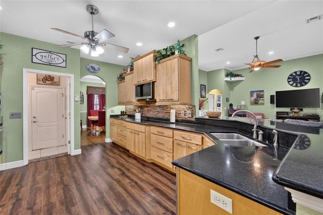 170 OLD NICHOLS CIRCLE, Auburndale, FL 33823