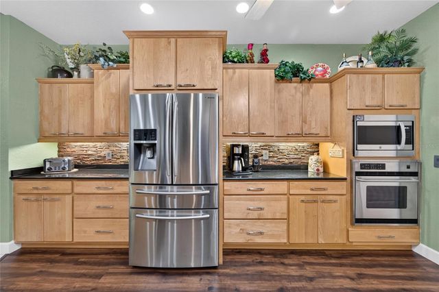 170 OLD NICHOLS CIRCLE, Auburndale, FL 33823