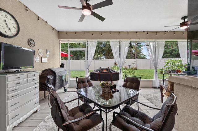170 OLD NICHOLS CIRCLE, Auburndale, FL 33823