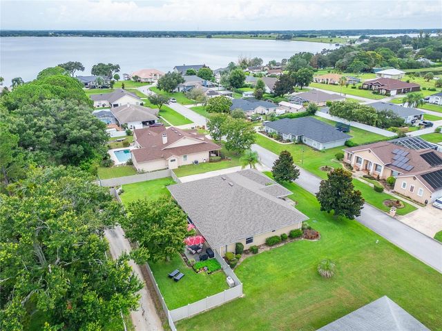 170 OLD NICHOLS CIRCLE, Auburndale, FL 33823