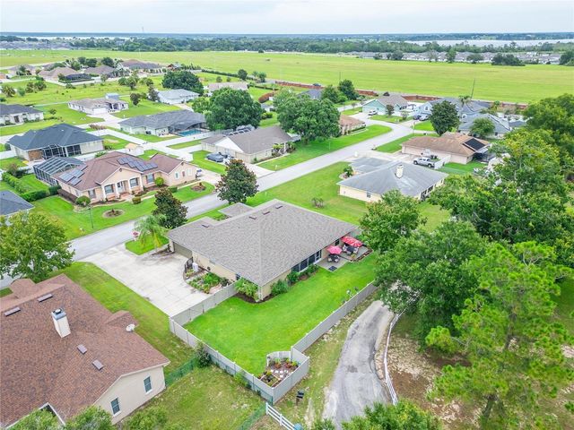 170 OLD NICHOLS CIRCLE, Auburndale, FL 33823