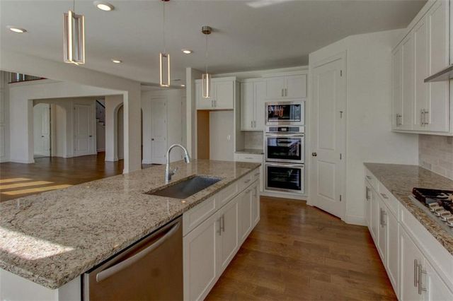 2960 Waterford Dr SW, Conyers, GA 30094