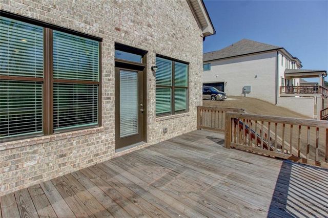 2960 Waterford Dr SW, Conyers, GA 30094