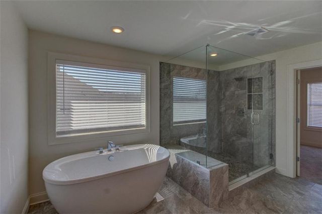 2960 Waterford Dr SW, Conyers, GA 30094