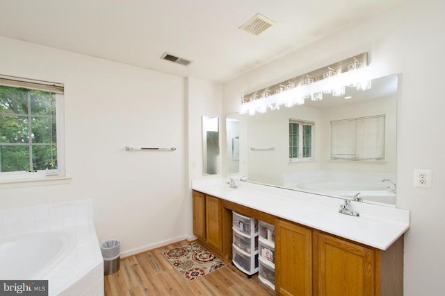 15417 BALD EAGLE LN, Woodbridge, VA 22191