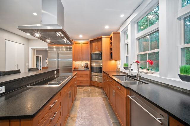 23 Kato Drive, Sudbury, MA 01776