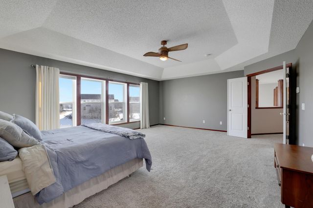 2105 Pembina Lane, Shakopee, MN 55379