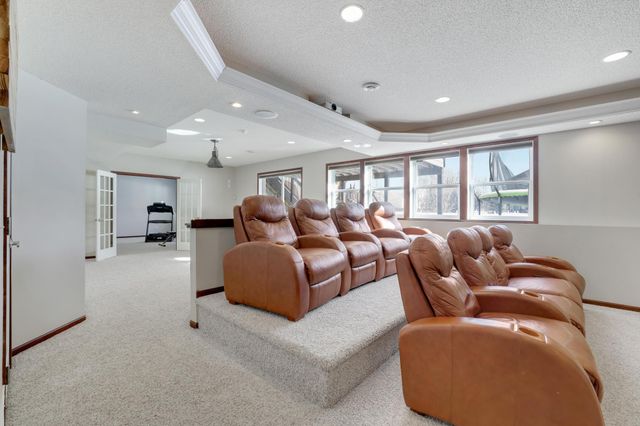 2105 Pembina Lane, Shakopee, MN 55379