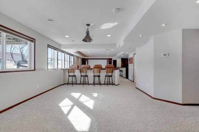 2105 Pembina Lane, Shakopee, MN 55379