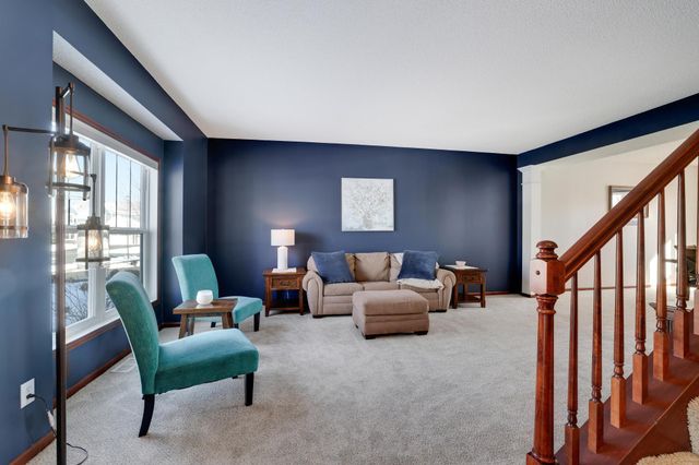 2105 Pembina Lane, Shakopee, MN 55379