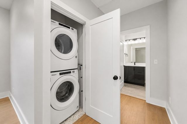 379 Somerville 3, Somerville, MA 02143