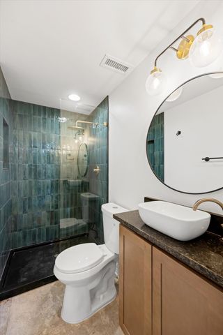 117 E 7th St # 411-D, Chattanooga, TN 37402