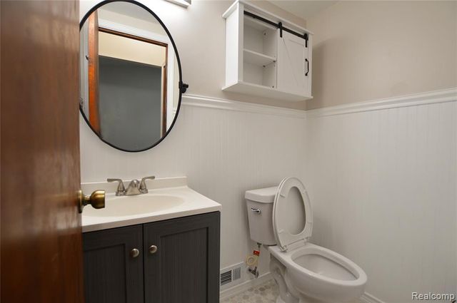 5200 Wishing Well Drive, Grand Blanc, MI 48439